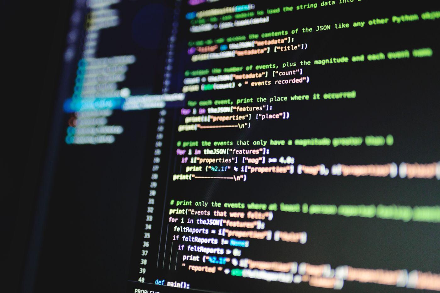 サイバーセキュリティコースの実習の様子